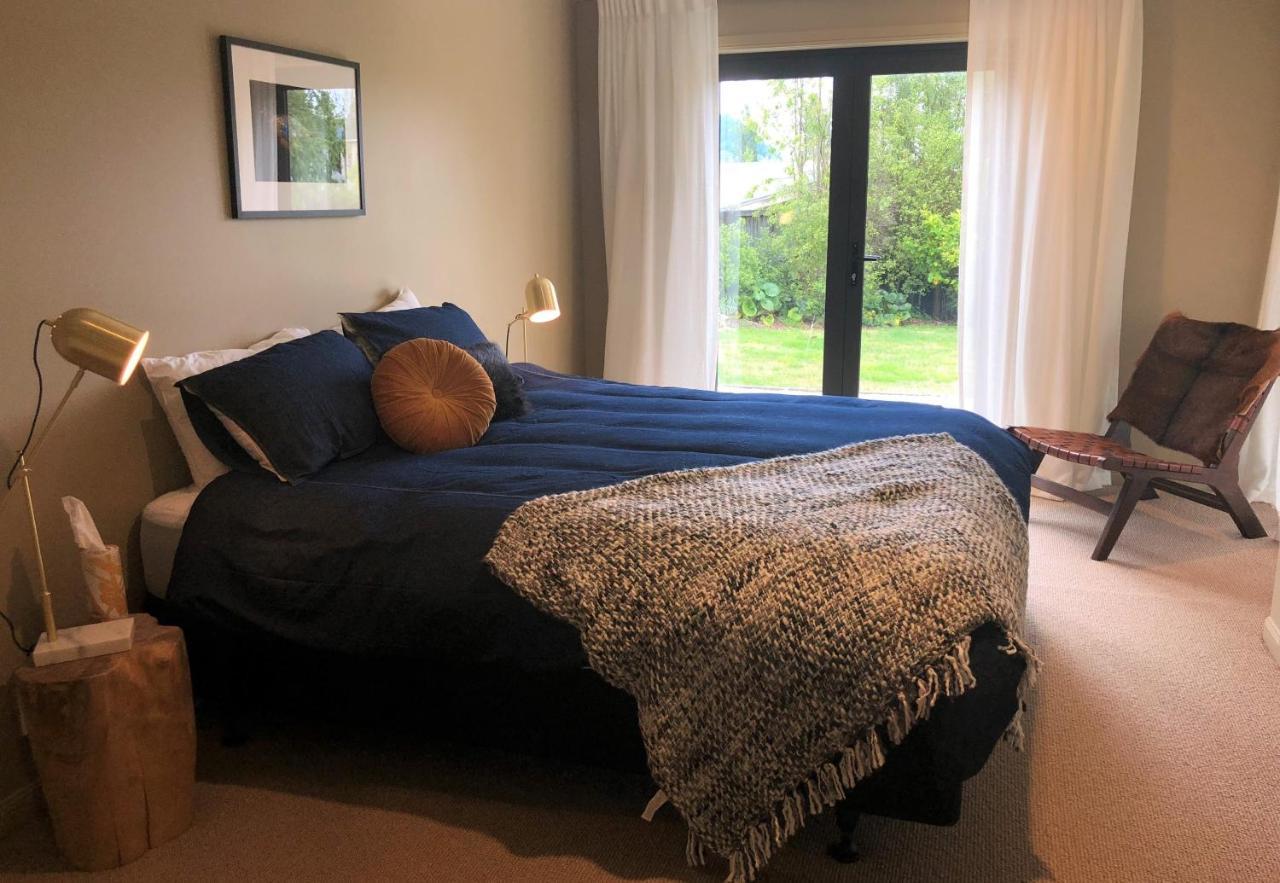 Kinloch Lakeview Lodge - Taupo Eksteriør billede
